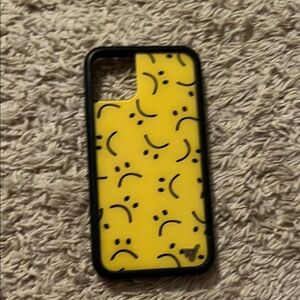 Wildflowers Yellow and Black Emoticon Phone Case